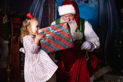 RobertsonSanta2022-17