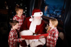 Santa2021_AshleyHarris-24