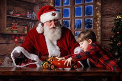 Santa2021_McManus-9