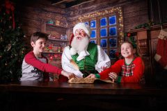 SmithMatthewSanta2022-16